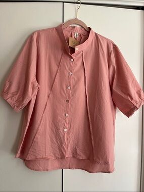 Relaxed Pink Button-Up Blouse with Mandarin Collar